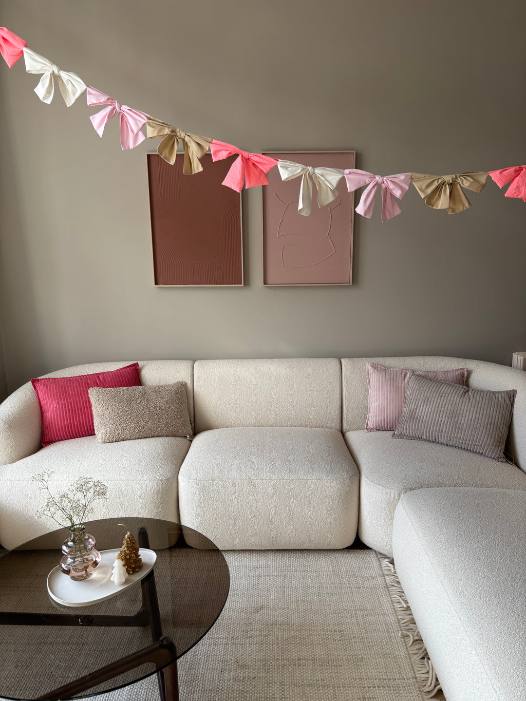 Kussen Rosie | Beige, donker roze of licht roze